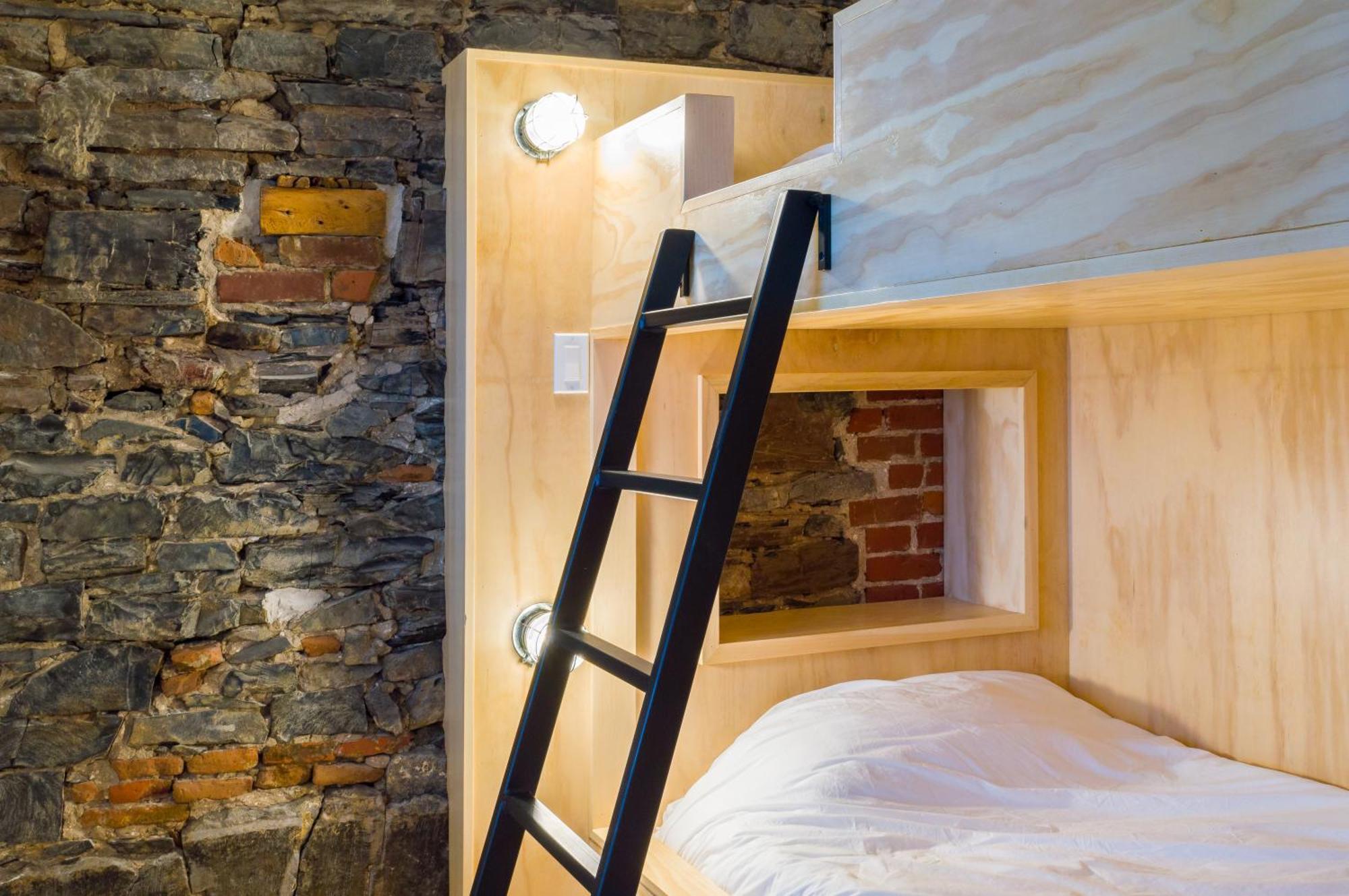 Appartamento Les Lofts du Trésor by Les Lofts Vieux-Québec Esterno foto